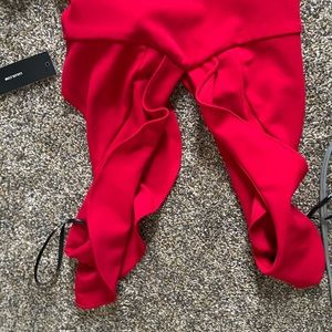 XS Lulus red jumpsuit  NWT